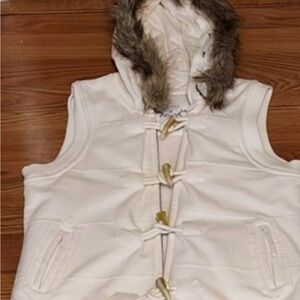 Sonoma Cream Hooded Vest with Faux Fur Trim